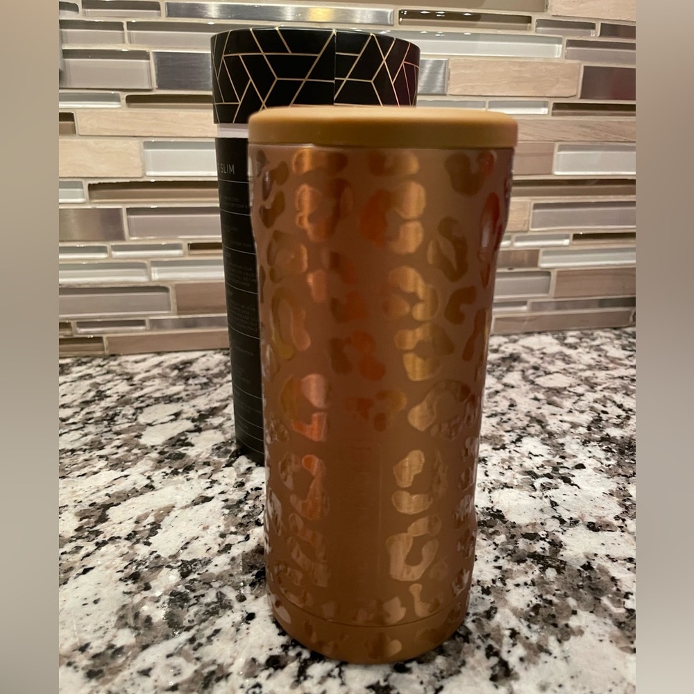 Brumate Hopsulator Slim Gold Leopard